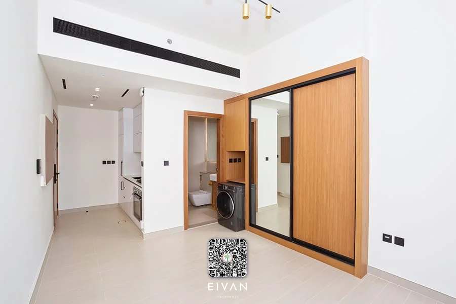 High Floor Studio | Semi-Furnished | Pool View